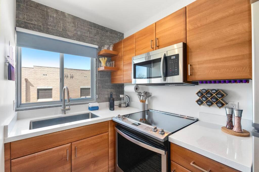Efficient Design Concept - Walk Roosevelt Row. Apartment Phoenix Exterior photo